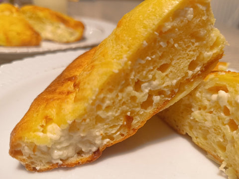 Τυρόπιτα χωρίς φύλλο με αβγό, γιαούρτι & φέτα (τυρόπιτα της τεμπέλας)