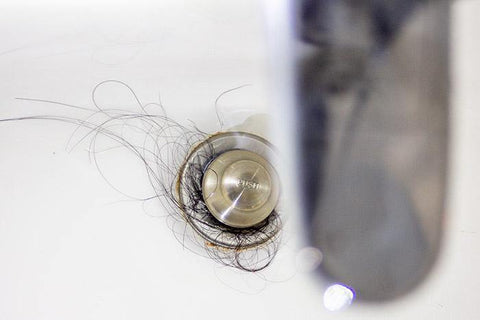 Smart tips: Καθαρίστε τις σωληνώσεις του μπάνιου χωρίς χημικά | Enallaktiko.gr