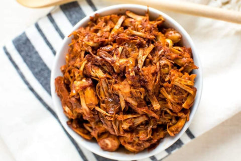 Συνταγές: Pulled pork, αλλά με jackfruit | Enallaktiko.gr
