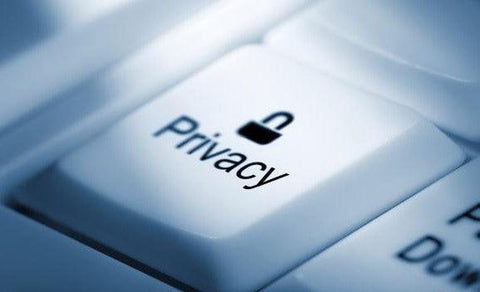 Πώς να προστατευθείτε στο διαδίκτυο | Enallaktiko.gr